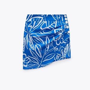 Zara blue printed mini skirt NWT M